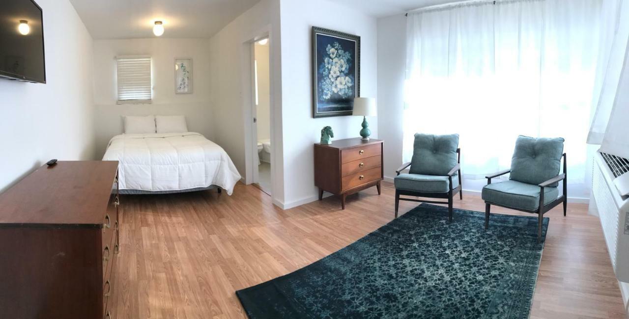 Dame Fortune's Cottage Court Hot Springs Extérieur photo