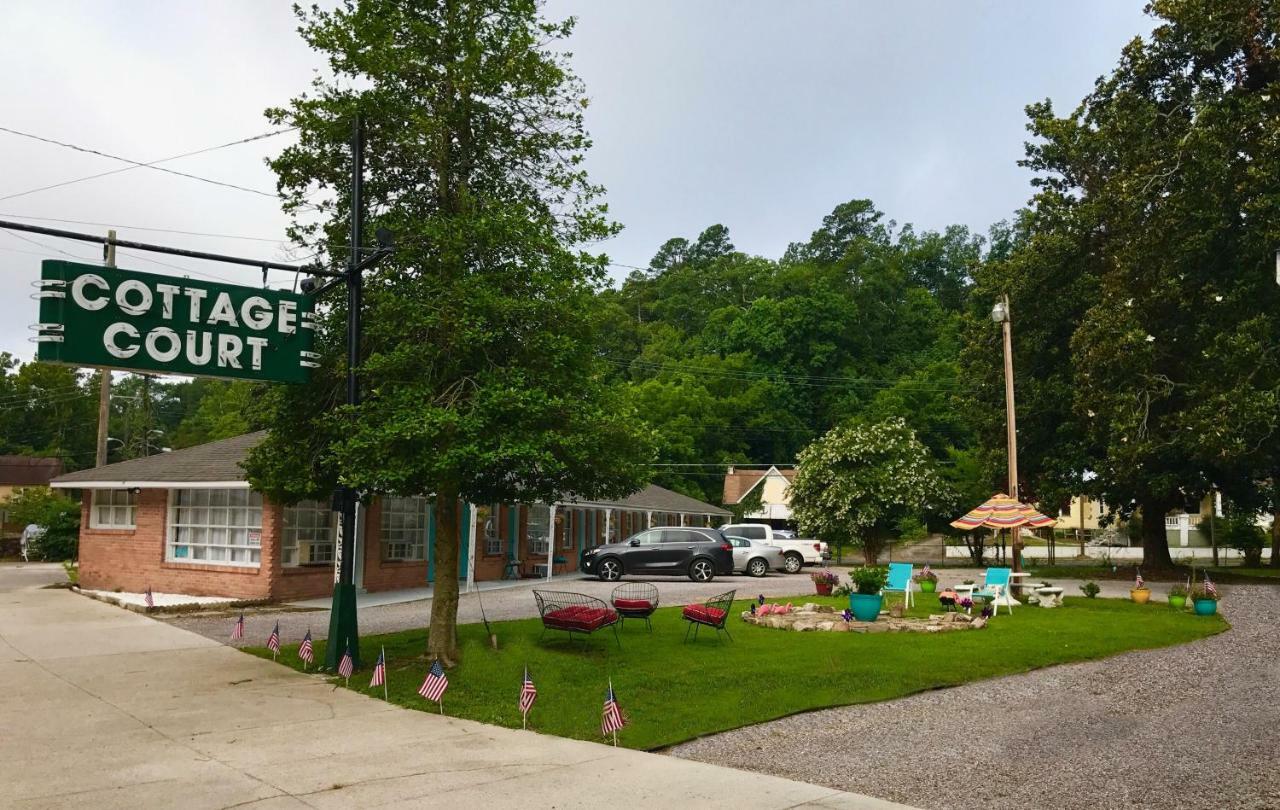 Dame Fortune's Cottage Court Hot Springs Extérieur photo