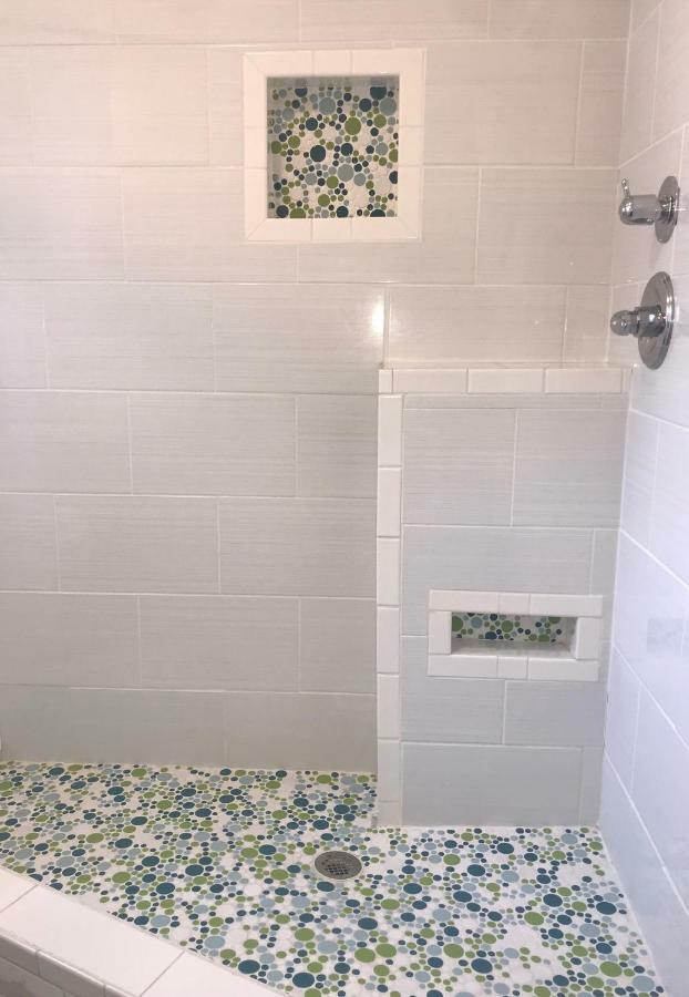 Dame Fortune's Cottage Court Hot Springs Extérieur photo